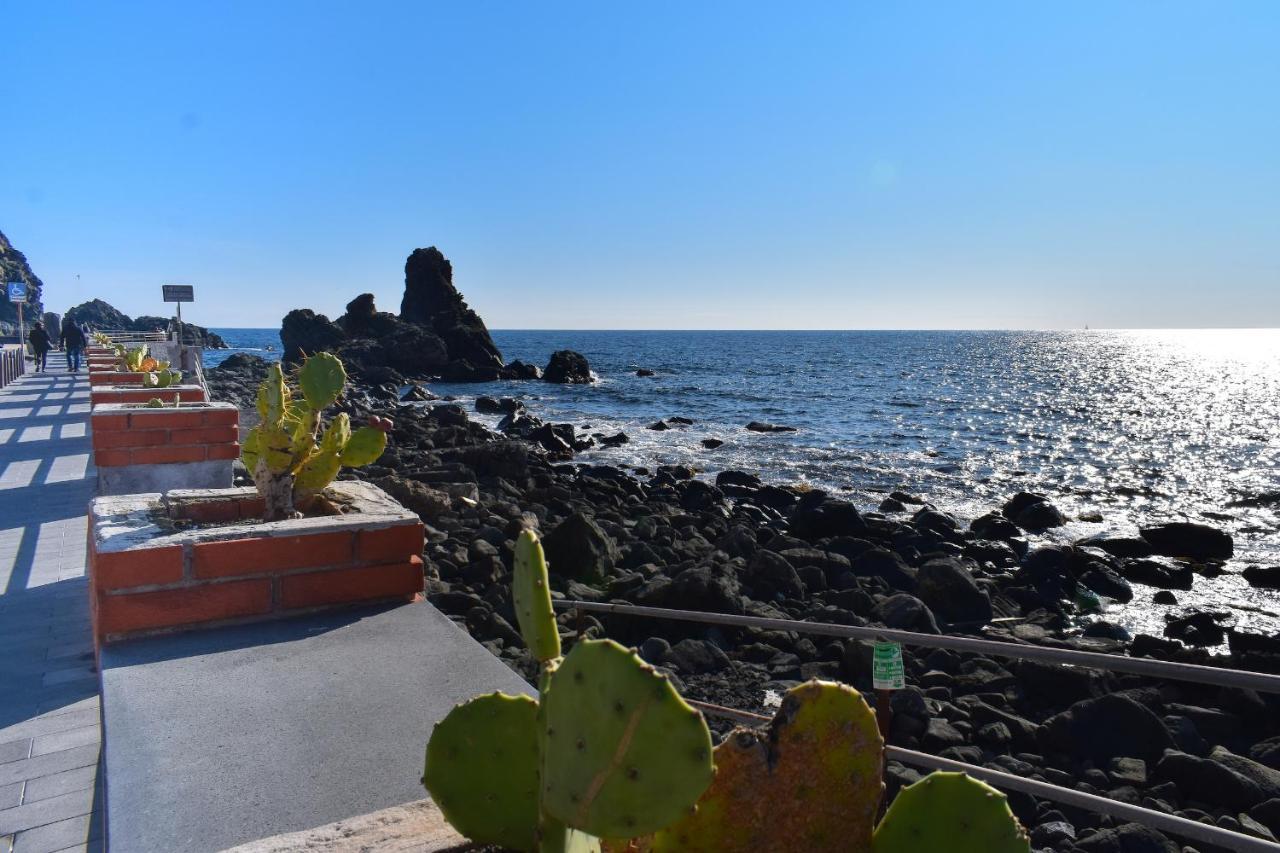 Acitrezza View Apartment Aci Castello Exterior photo